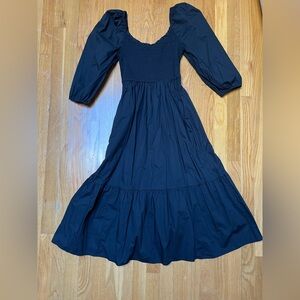 GAP Black puff sleeve tiered dress